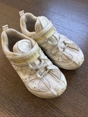 Tsukihoshi Kids White Leather Sneakers size 11.5